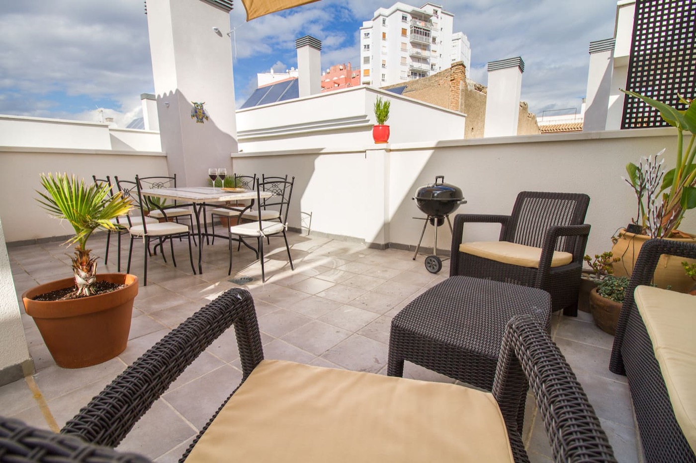 Luxury Duplex downtown Superb Terrace & Free Parking