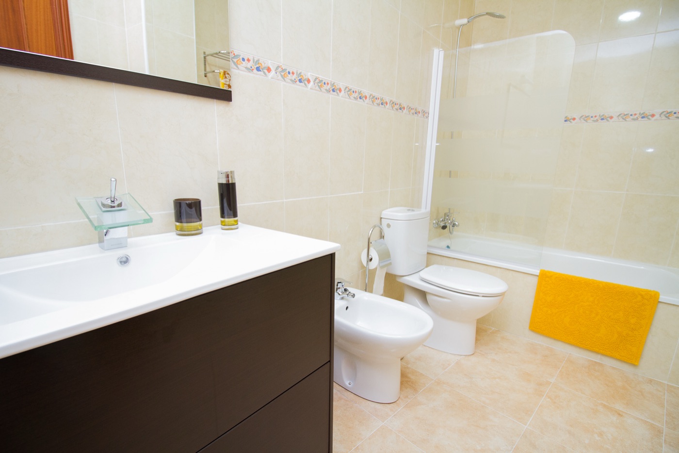 Baño con bañera